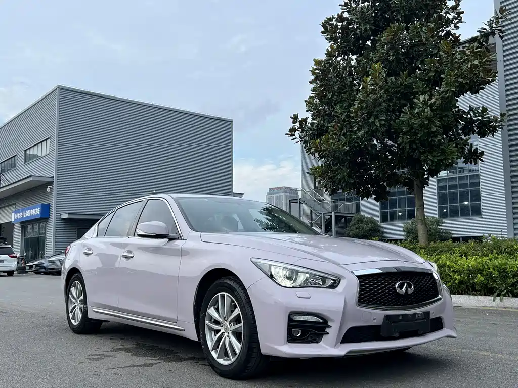 Infiniti Q50L — миниатюра 2