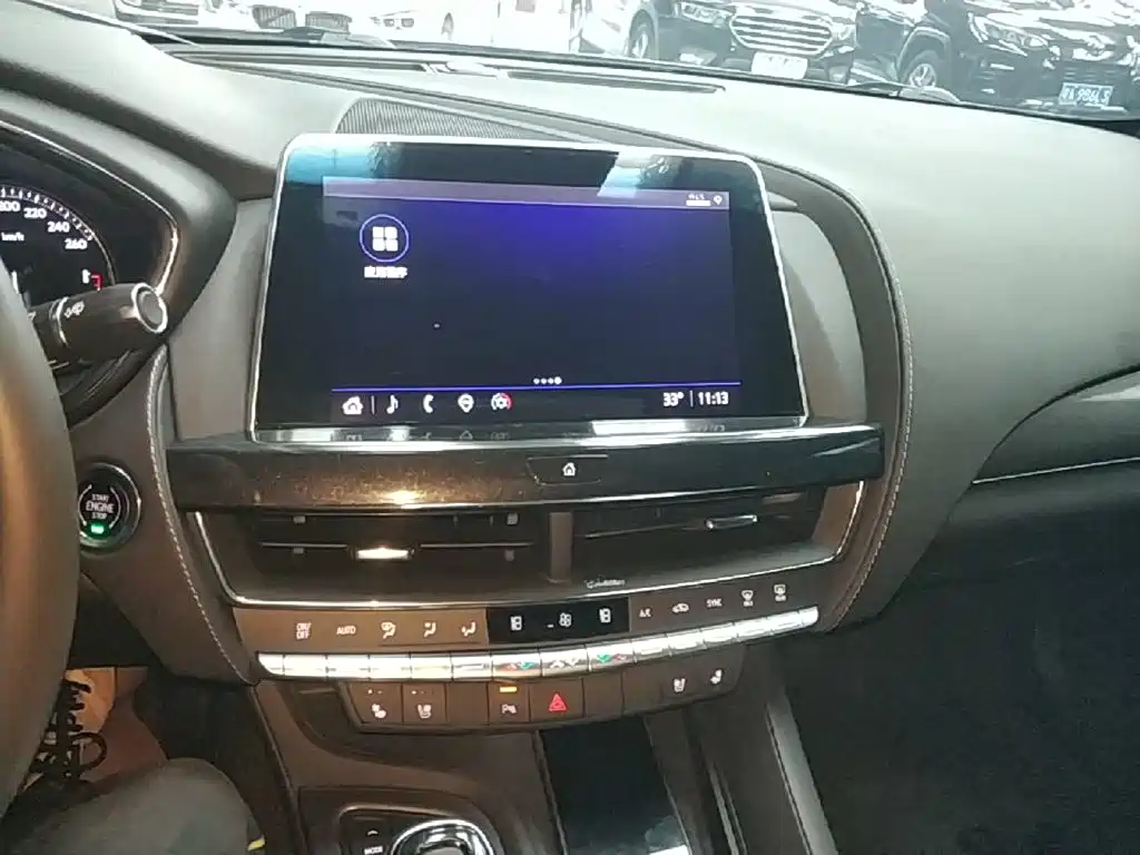 Cadillac CT5 — миниатюра 13