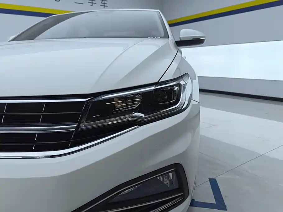 Volkswagen Bora — миниатюра 5