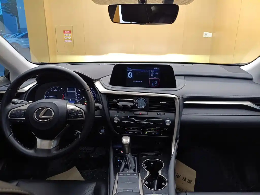 Lexus RX — миниатюра 21