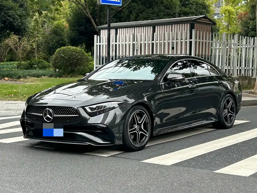 MERCEDES-BENZ CLS