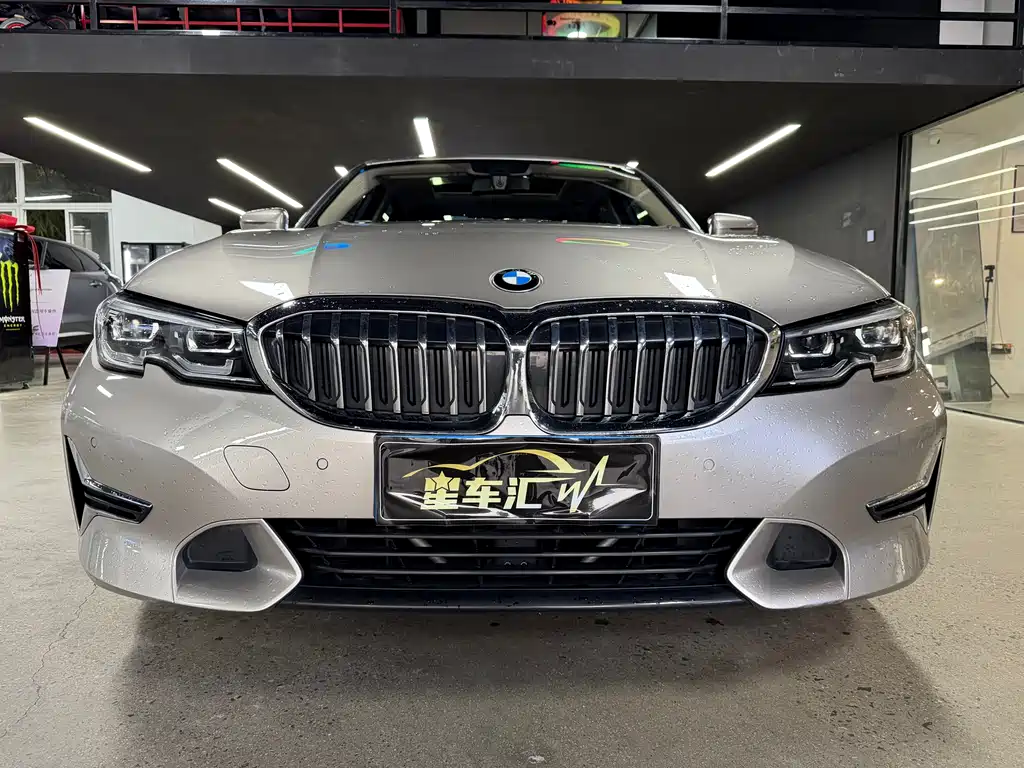 BMW 3 Series — миниатюра 2