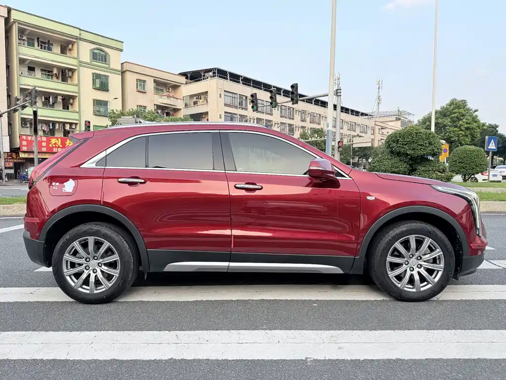 Cadillac XT4 — миниатюра 21