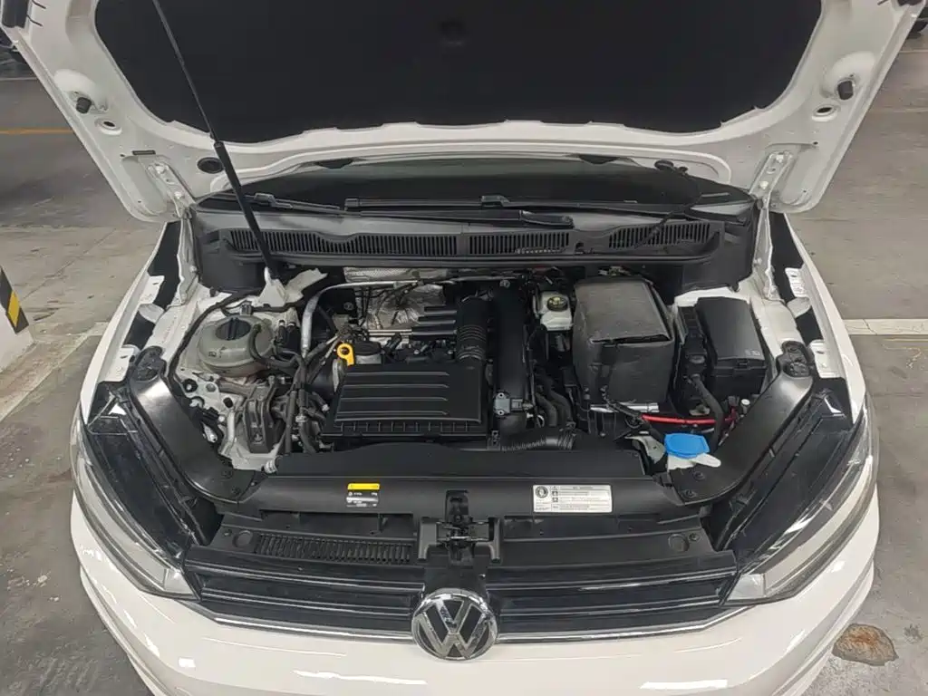 Volkswagen Touran — миниатюра 20
