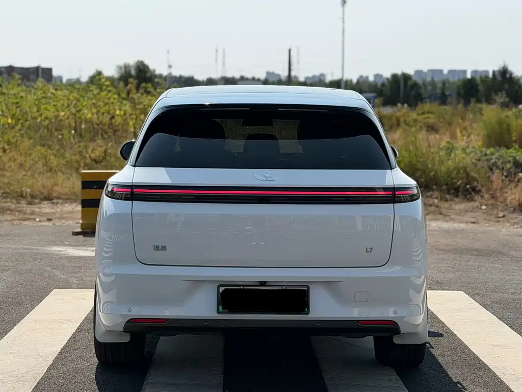 Li Auto Li L7 — миниатюра 5