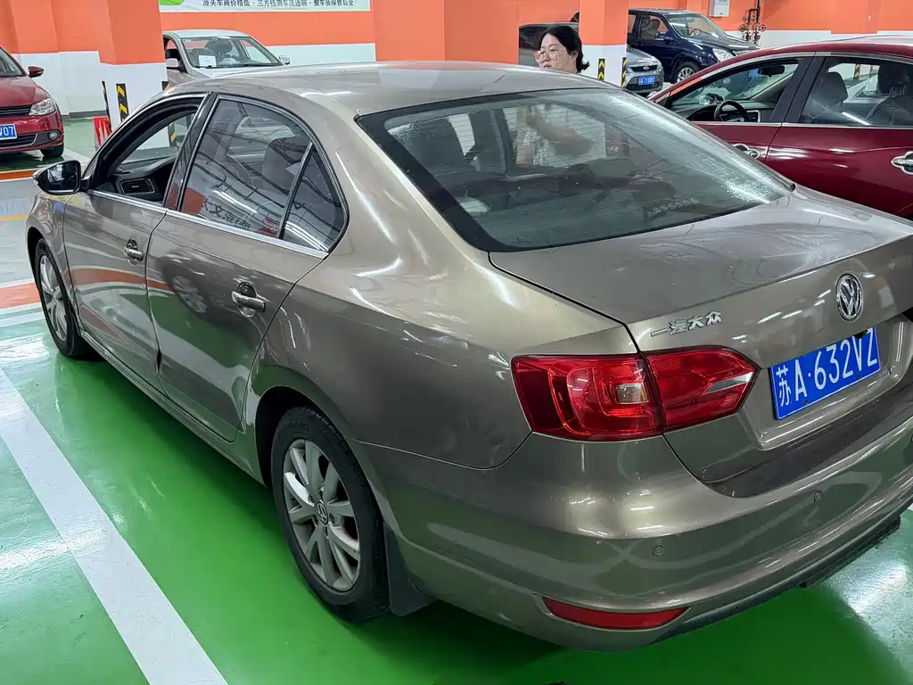 Volkswagen Sagitar — миниатюра 3