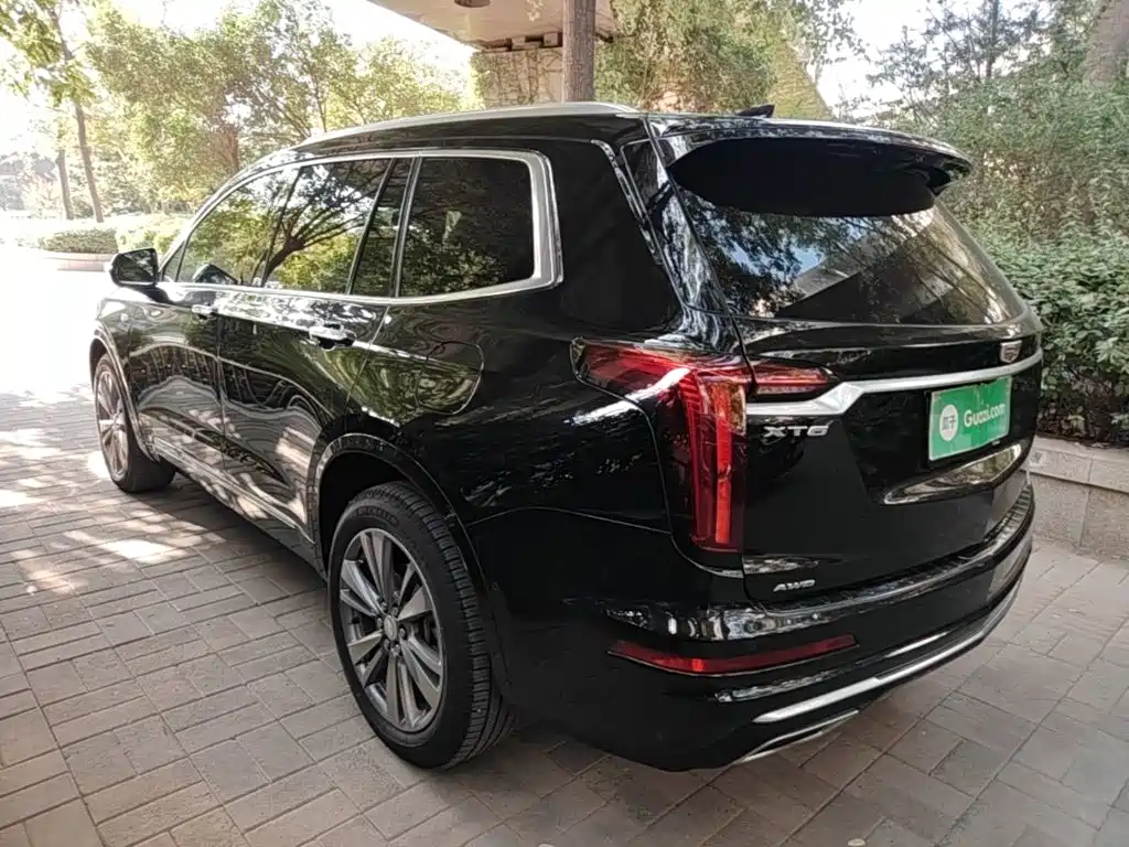 Cadillac XT6 — миниатюра 5