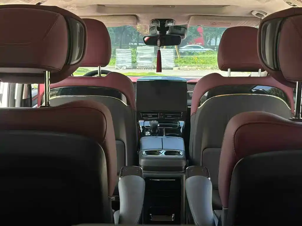 GAC Motor Trumpchi E9 — миниатюра 6