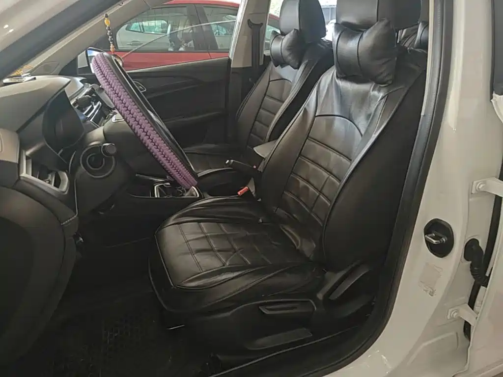 Roewe i5 — миниатюра 15