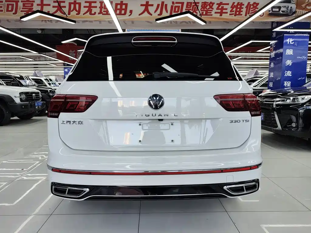 Volkswagen Tiguan L L 2022 330TSI AT R-Line Flagship