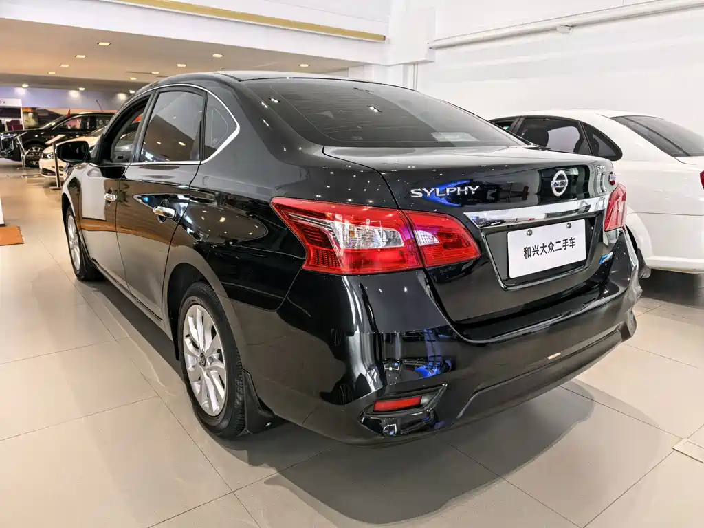 Nissan Sylphy — миниатюра 5