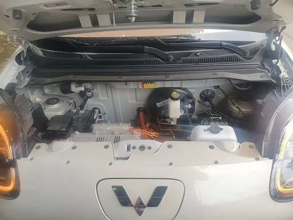 Wuling MINIEV — миниатюра 20
