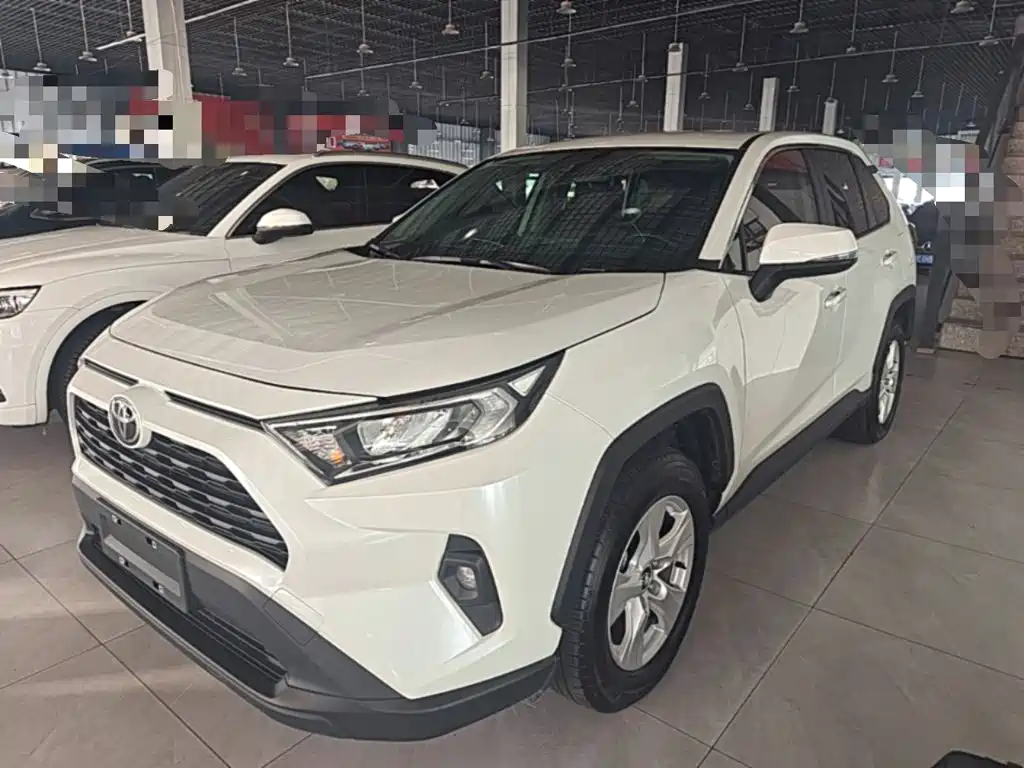 Toyota RAV4 — миниатюра 2