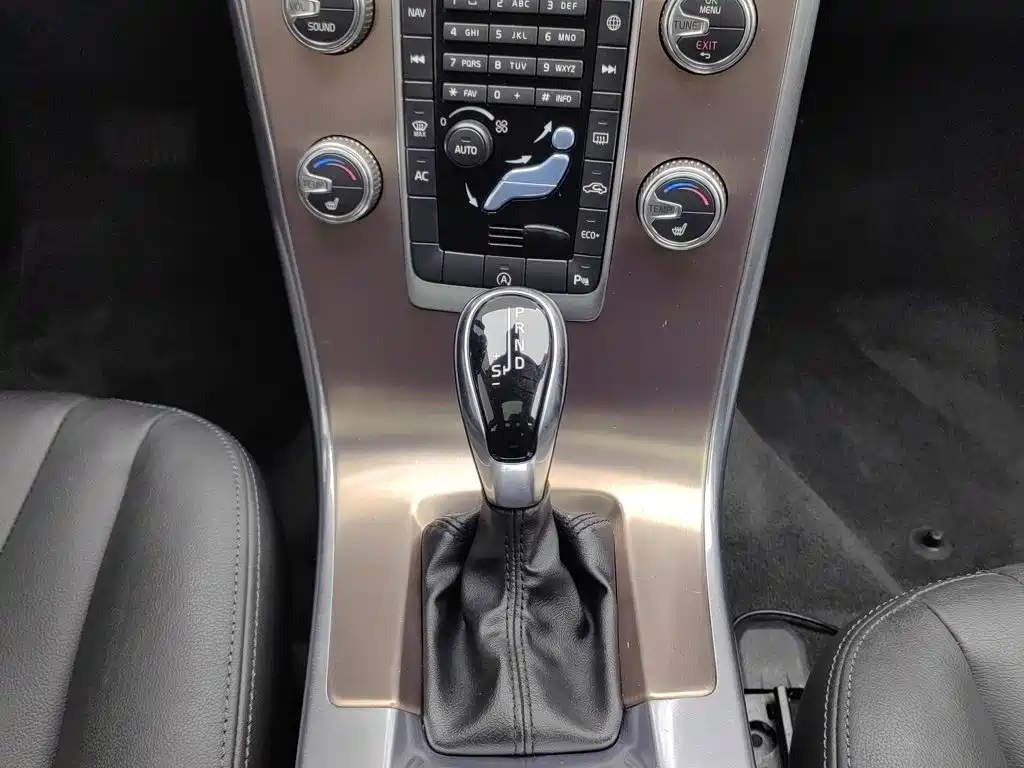 Volvo XC60 — миниатюра 13