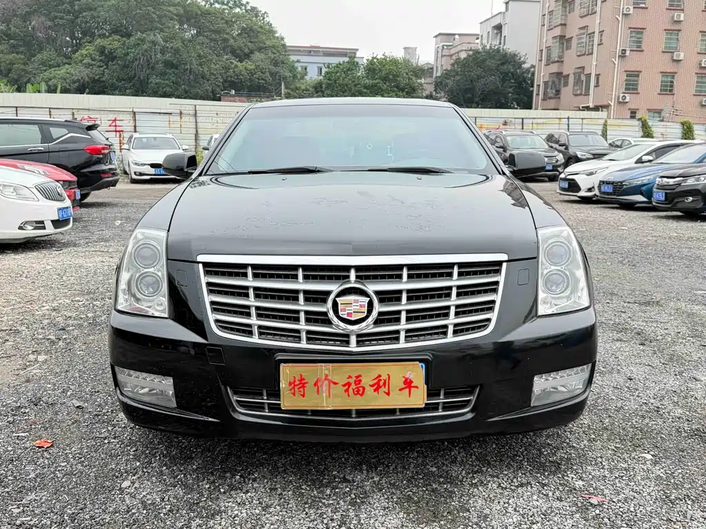 Cadillac SLS 2011