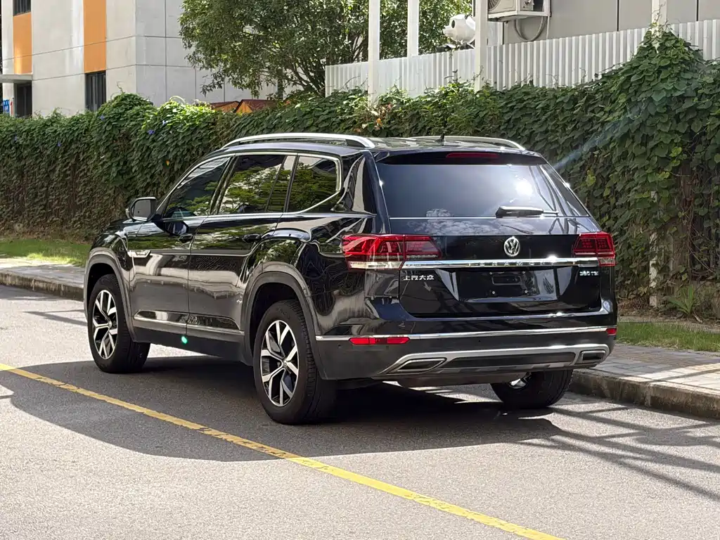 Volkswagen Teramont — миниатюра 7