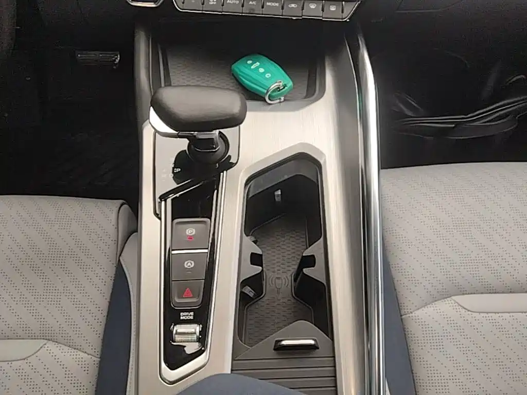 Geely Xingrui — миниатюра 14