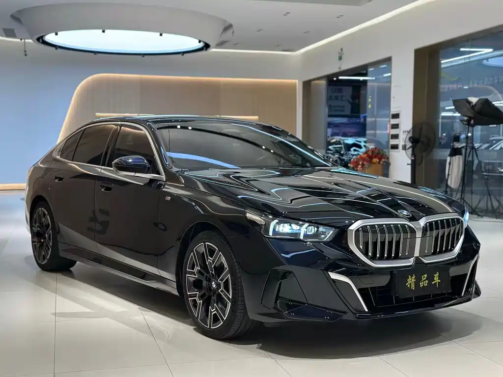 BMW 5 Series 5 2025 530Li Premium M Sport