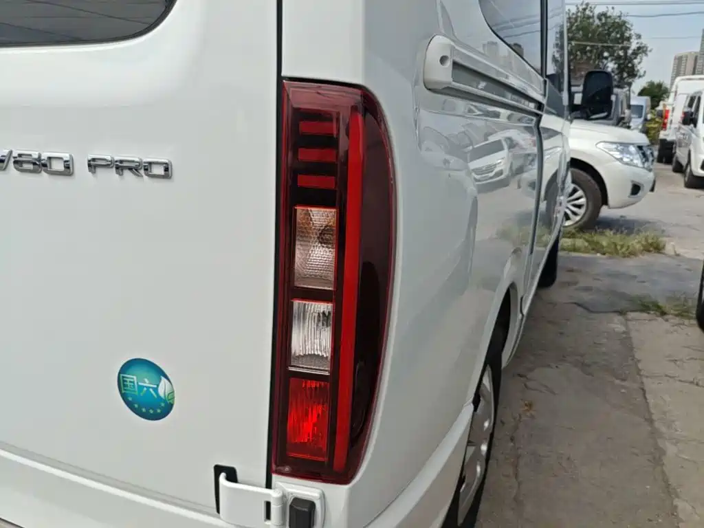 Maxus V80 — миниатюра 8