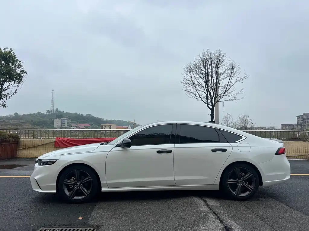 Honda Inspire — миниатюра 5