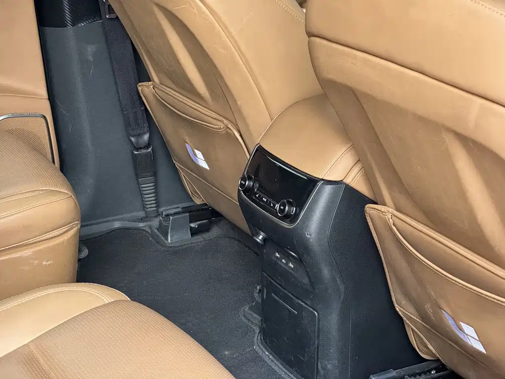Li Auto Li ONE — миниатюра 19