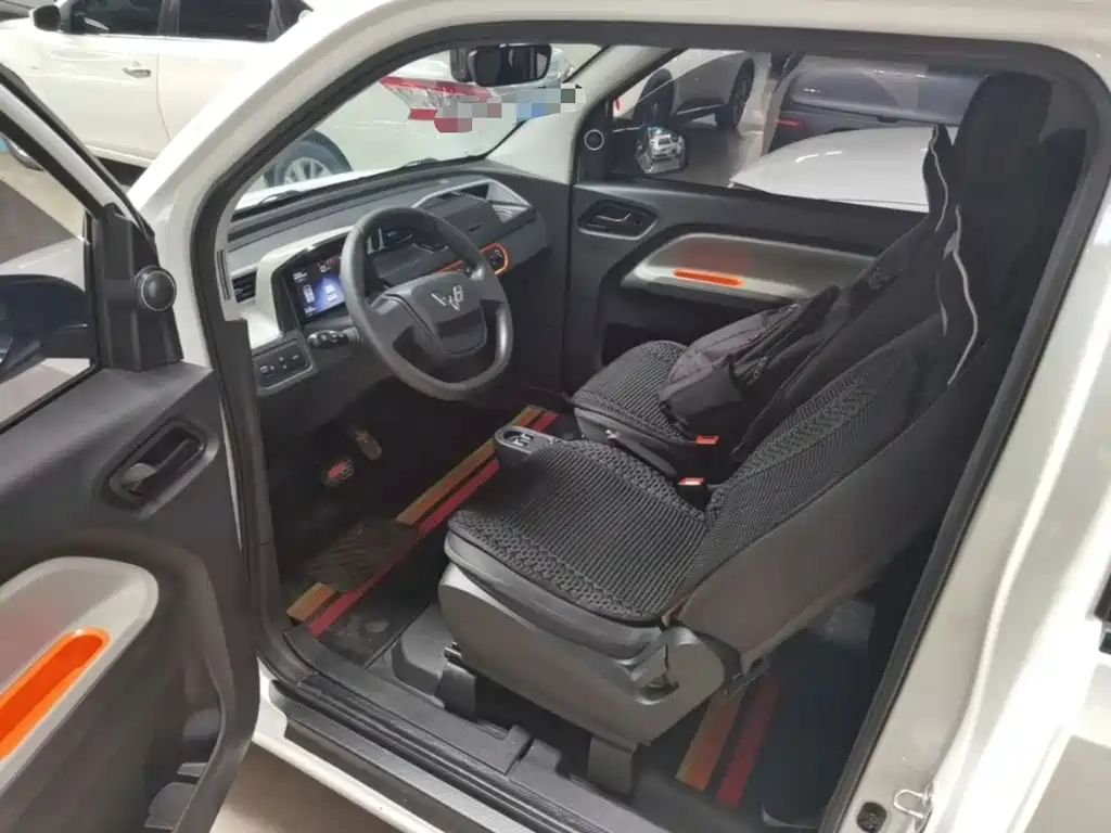 Wuling MINIEV — миниатюра 16