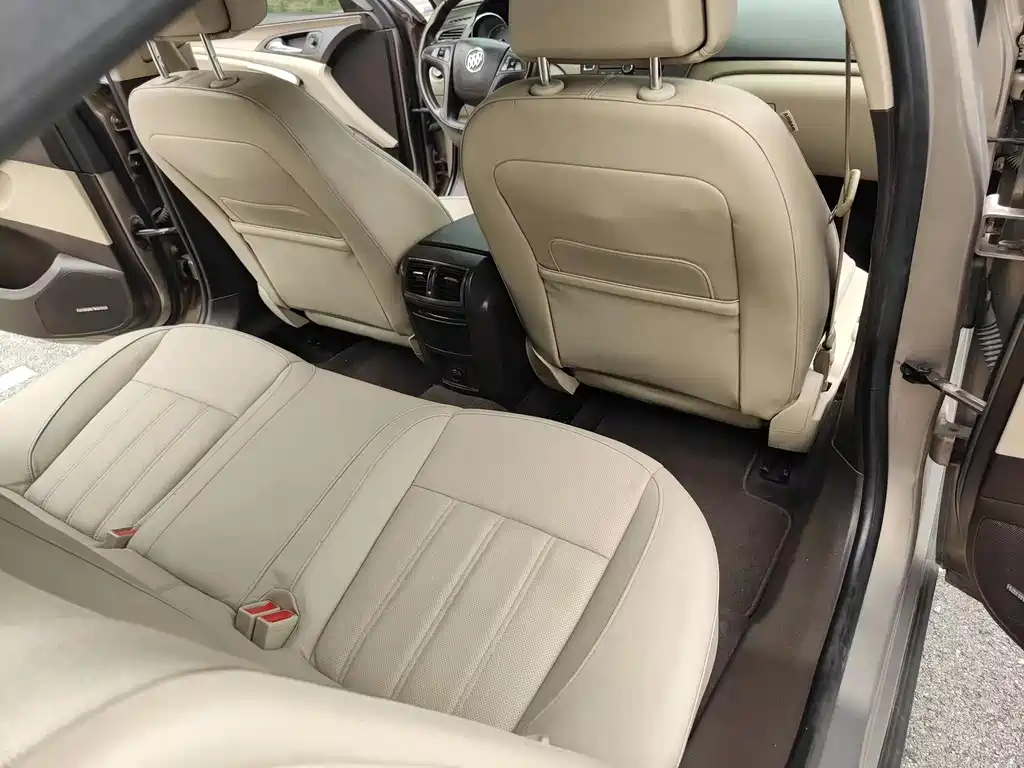 Buick Regal 2010 2.4L Flagship