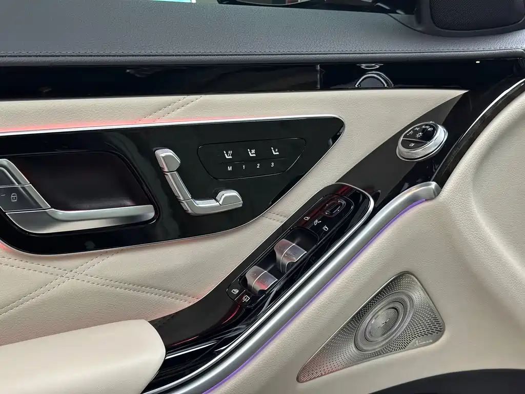 MERCEDES-BENZ MAYBACH S CLASS