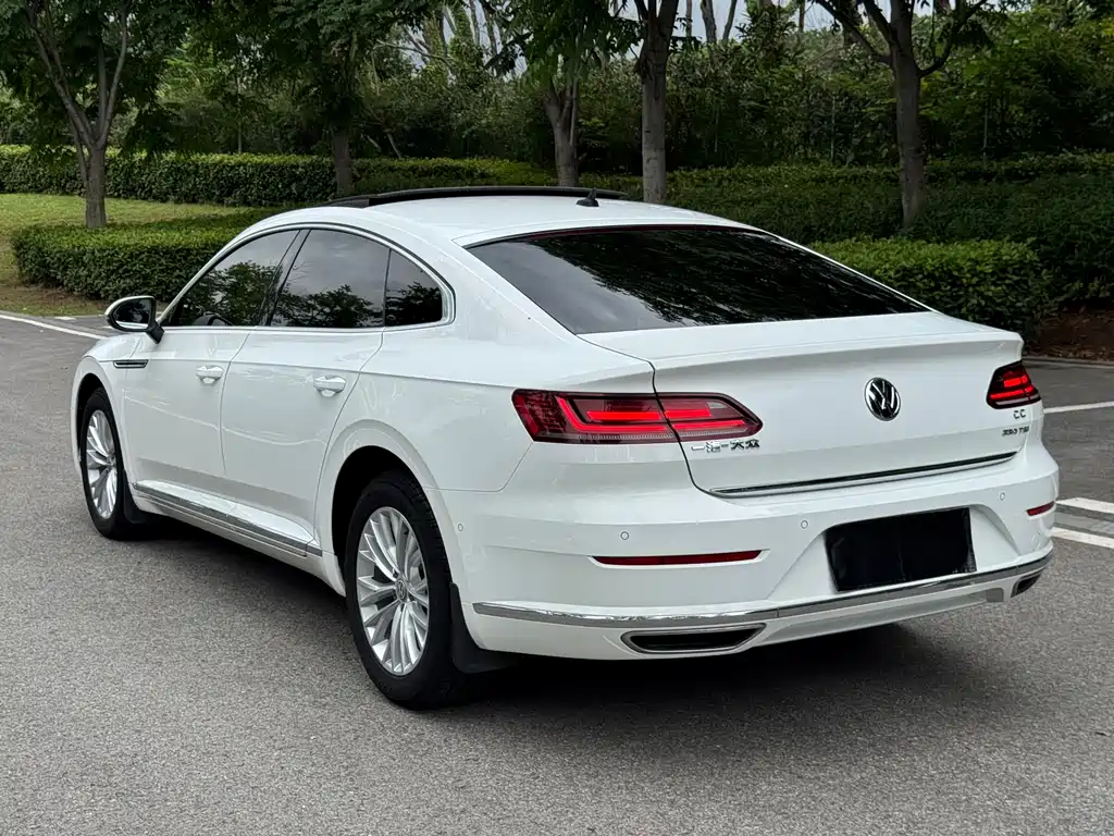 Volkswagen FAW - Passat CC CC 2019 330TSI VI