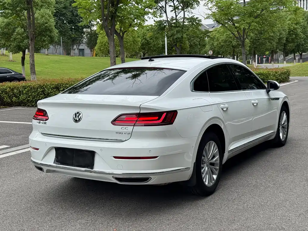Volkswagen FAW - Passat CC CC 2019 330TSI VI