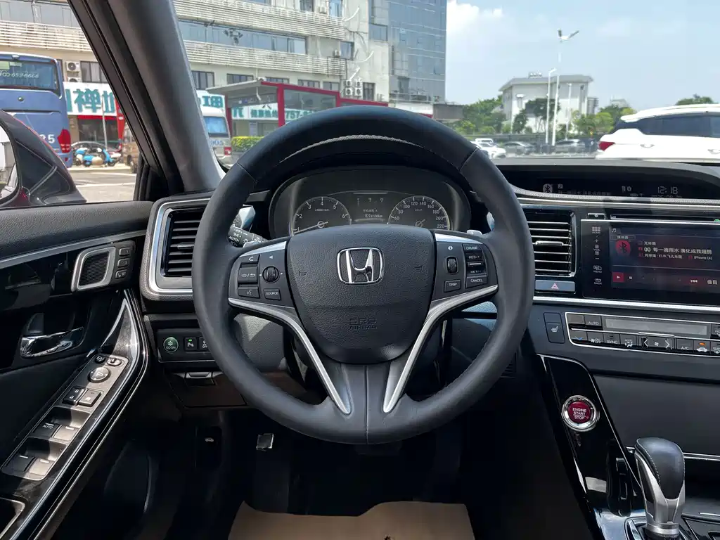 Honda Spirior — миниатюра 11