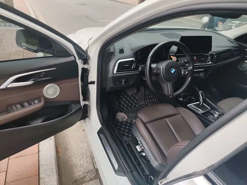 BMW 1 Series — миниатюра 12