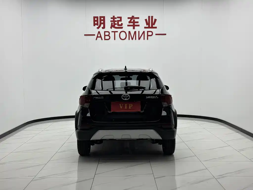 Toyota Yaris L — миниатюра 9