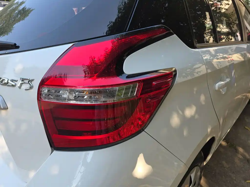 Toyota Vios — миниатюра 10