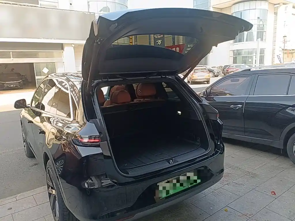 Li Auto Li L6 — миниатюра 19