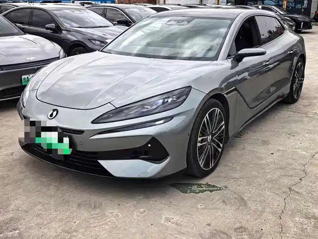 2024 Denza Z9