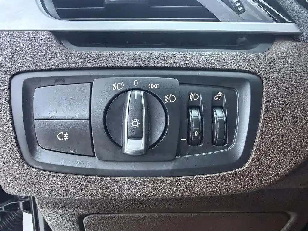 BMW X1 — миниатюра 23