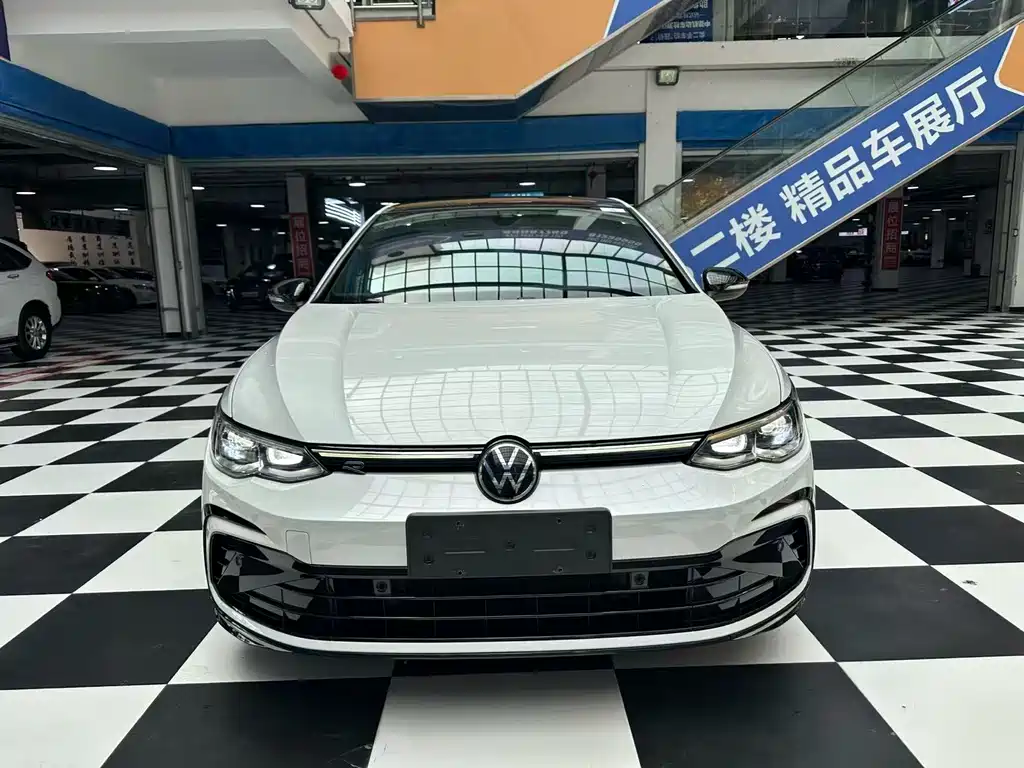 Volkswagen Golf — миниатюра 2