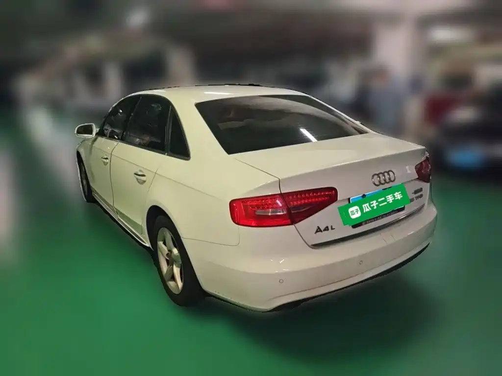 Audi A4L — миниатюра 25