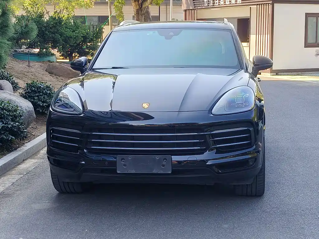 Porsche Cayenne — миниатюра 2
