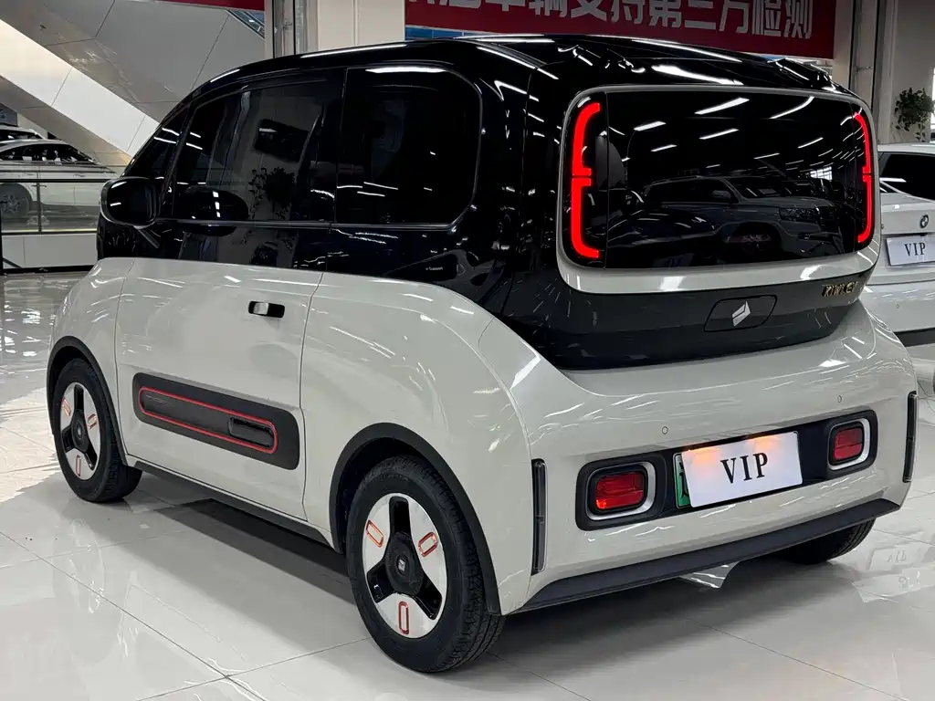 Baojun KiWi EV — миниатюра 5