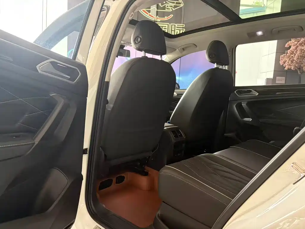 Volkswagen Tiguan L 280TSI Auto 2WD Trend Create Limited Edition, фото 10