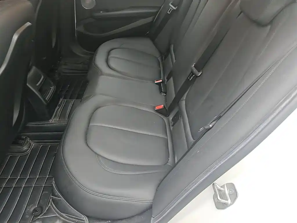 BMW 1 Series — миниатюра 17