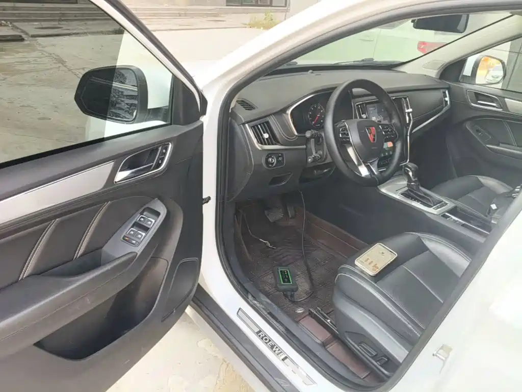 Roewe RX5 — миниатюра 16