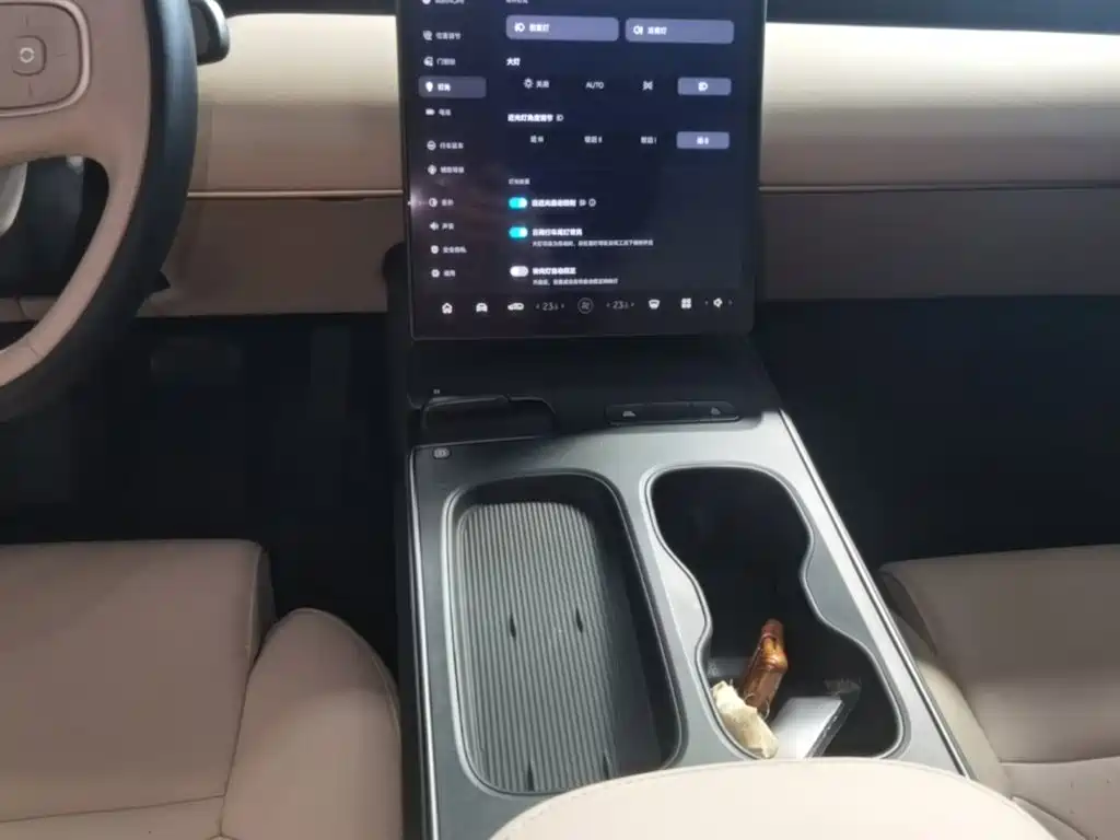 NIO ET5T — миниатюра 14