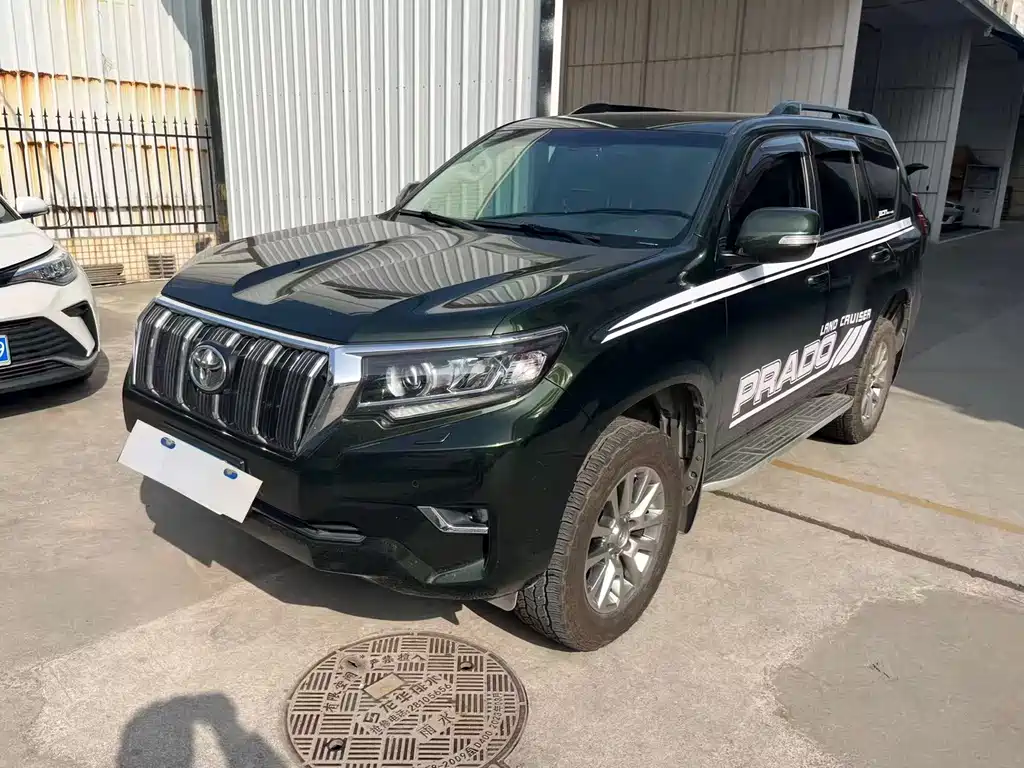 TOYOTA PRADO