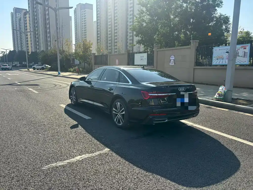 Audi A6L — миниатюра 9