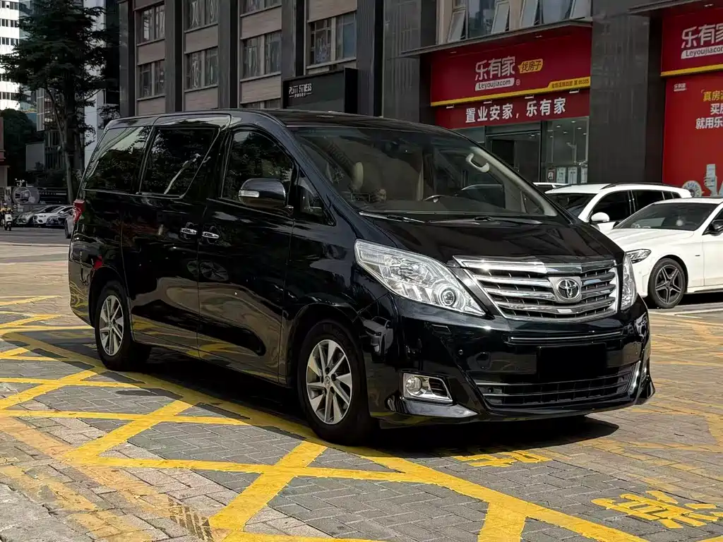 Toyota Alphard 2012 2.4L Luxury