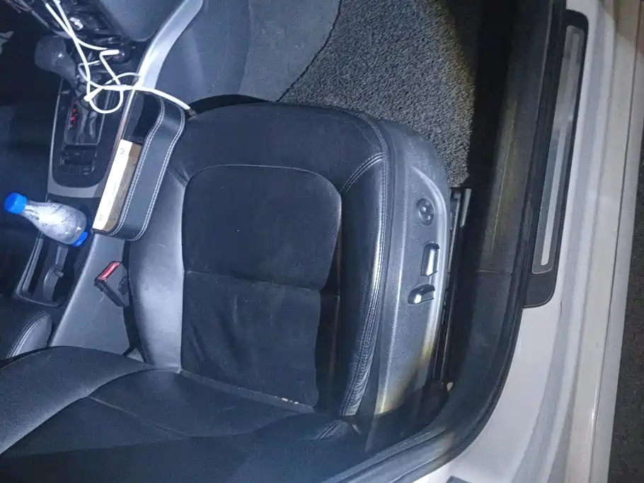 Audi A4L — миниатюра 8