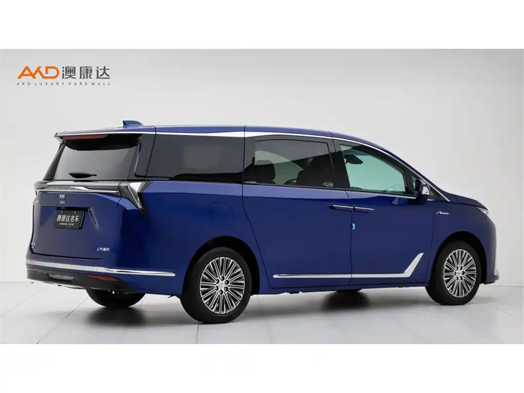 Buick GL8 Hybrid — миниатюра 3